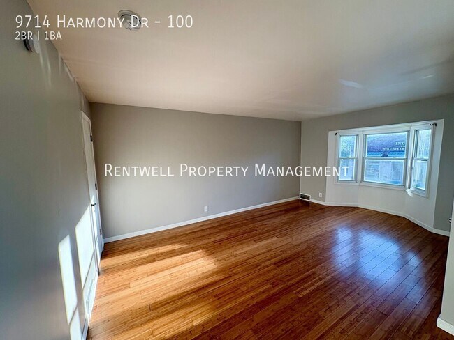 9714 Harmony Dr Unit 100