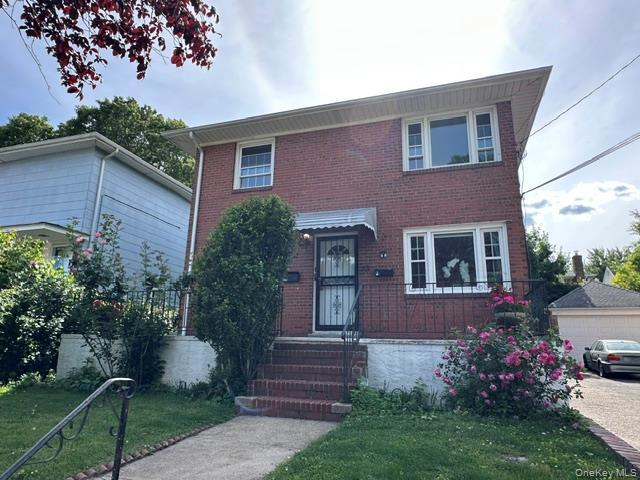Building Photo - 13 Juniper Rd