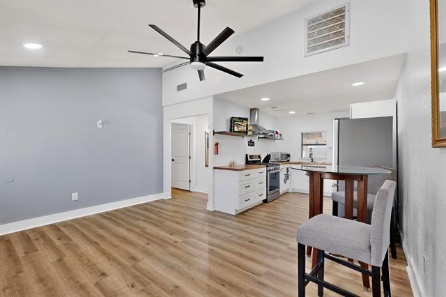 Photo - 4214 Falls Dr