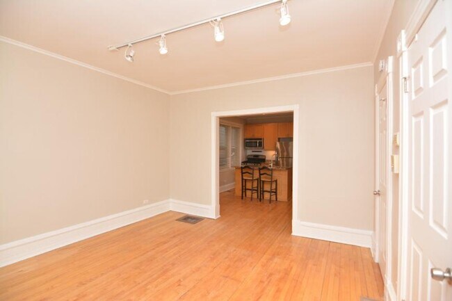 Photo - 2 bedroom in Chicago IL 60647 Unidad 1