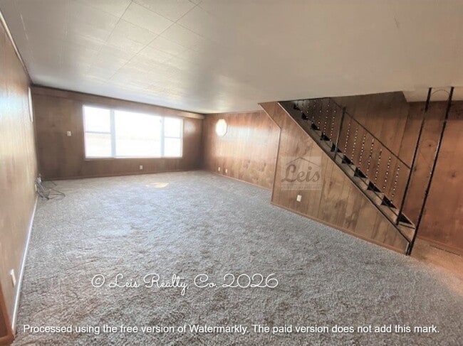 Photo - 4730 Slade Rd