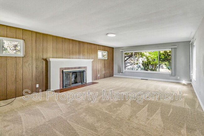 Photo - 1401 Laurent St