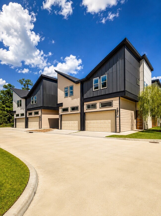 13114 Honey Suckle Ridge Ln