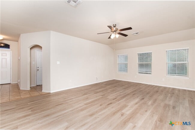 Photo - 5304 Waterbank Ln