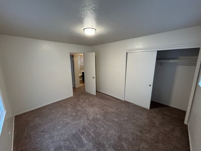 Photo - 16371 Avenue 256