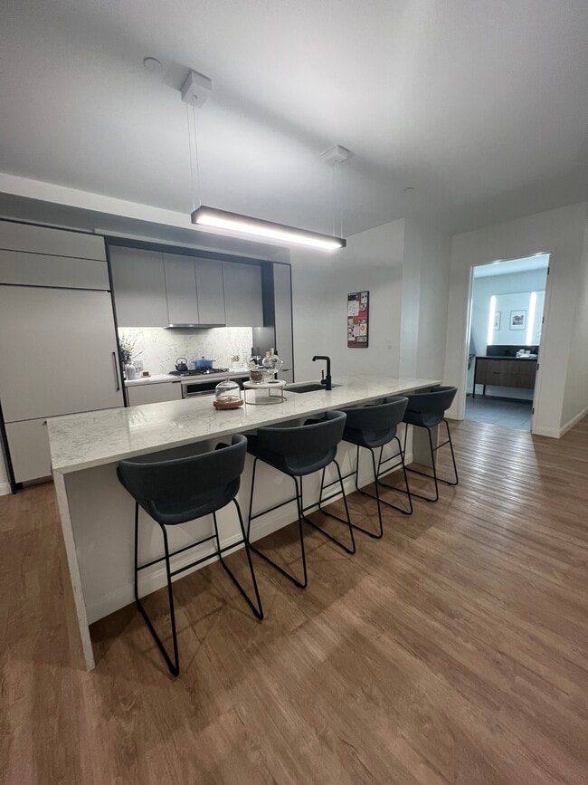 Photo - 100 N First St