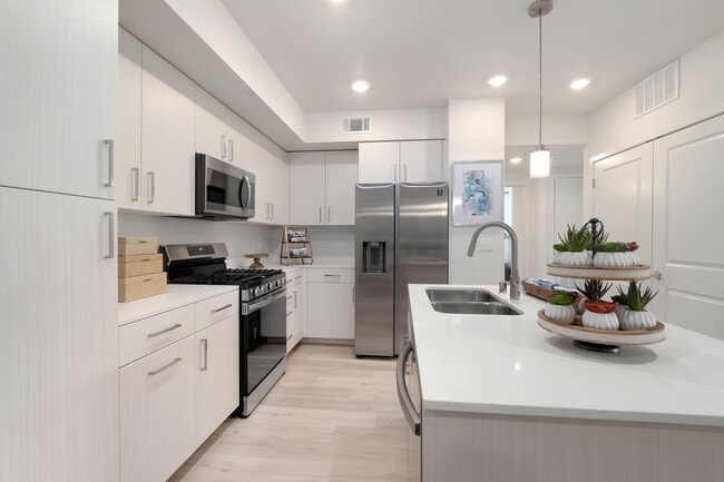 Indigo Apartments