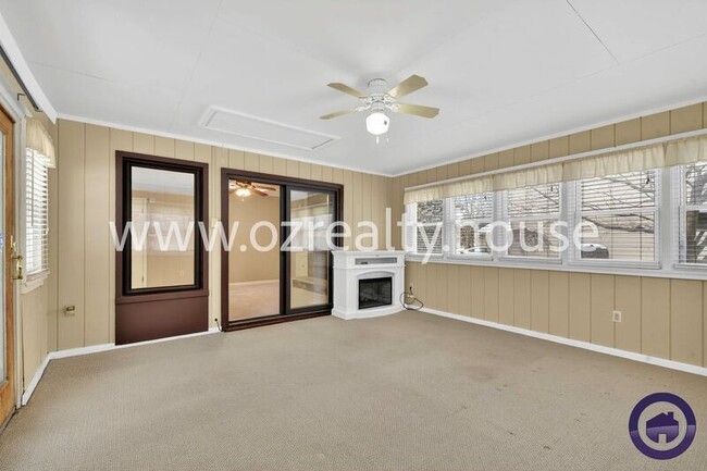 Photo - 2417 Whitechapel Dr