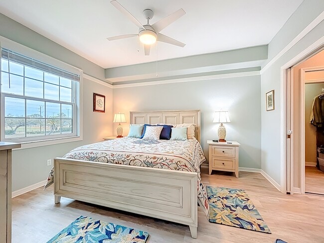 Photo - 960 Cooper St Unit 203