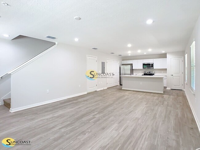 Photo - 3821 SW 43rd Ct Unit 209