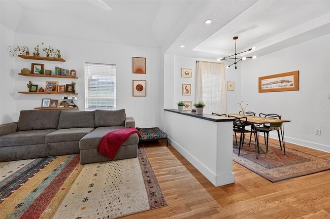 14541 Hunters Pass