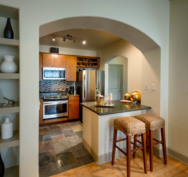 Kitchen - 4550 Cherry Creek Apartments