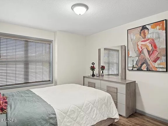 Photo - 1928 Vermont Ave