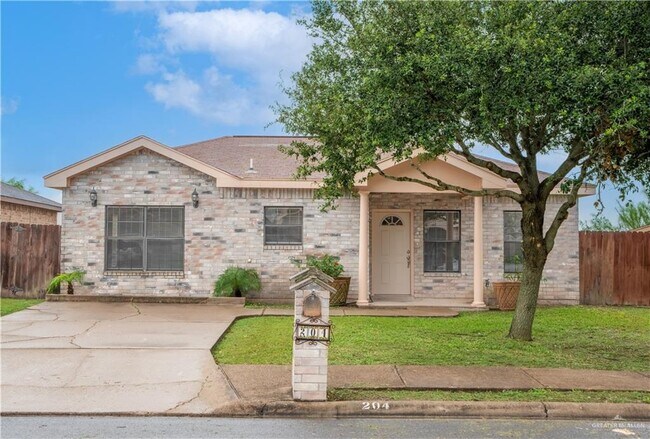 Photo - 204 Jacobo Ave