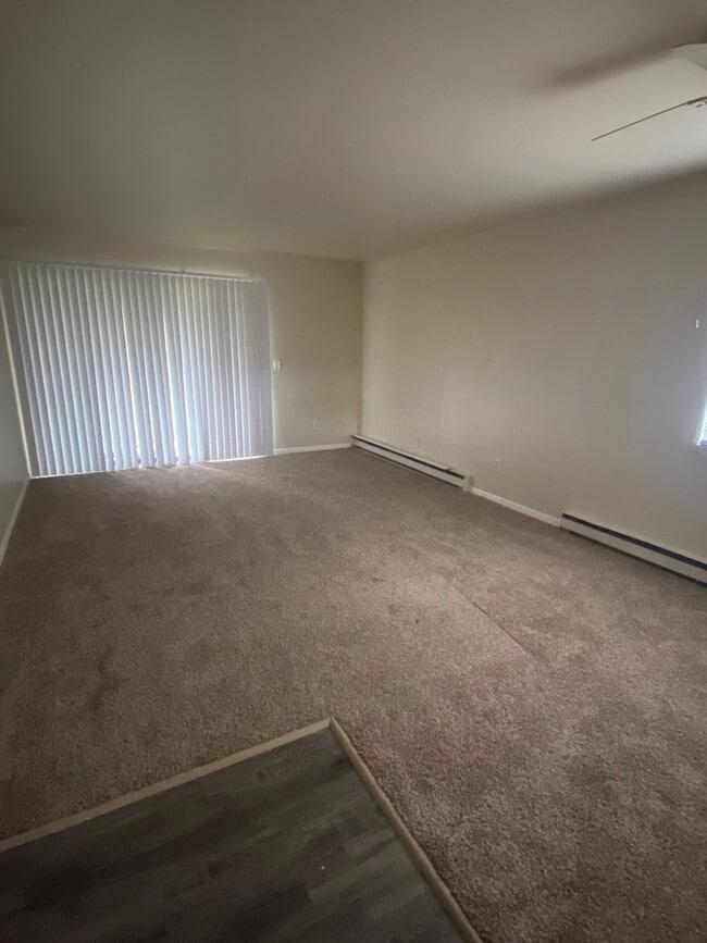 Photo - Rolling Meadows