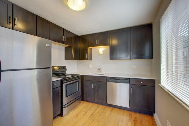 Photo - 20 S. Pearl Street