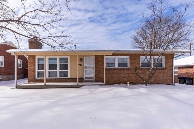 Building Photo - 3704 Greenwich Rd