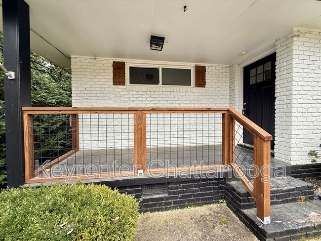 Photo - 904 Tremont St Unit B