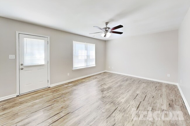 2120 Ballingarry Dr