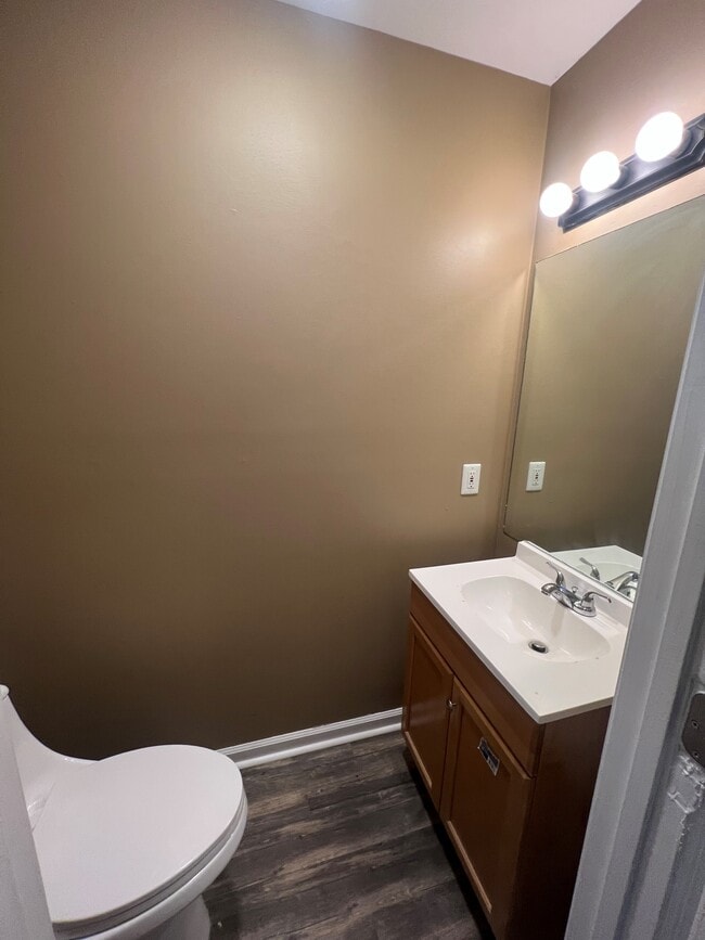 Photo - 1052 Merrick Dr