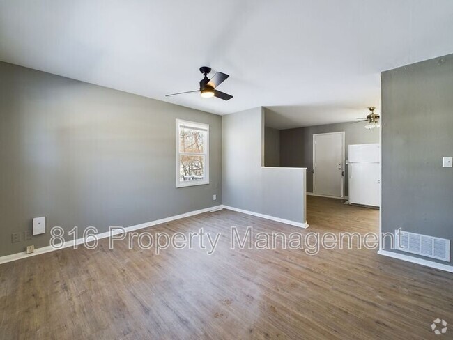 Building Photo - 7911 E 51st St Rental
