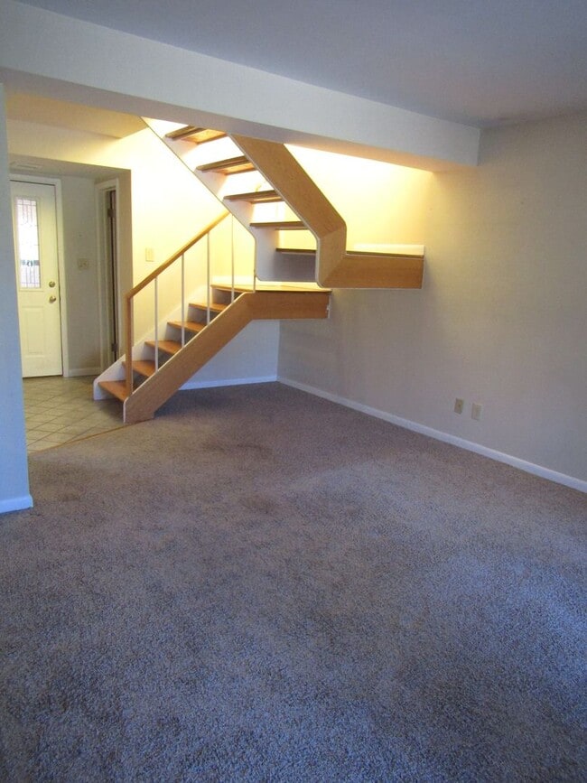 Photo - Two Bedroom Apartment for Rent - Marble Cl... Unidad 1989-C