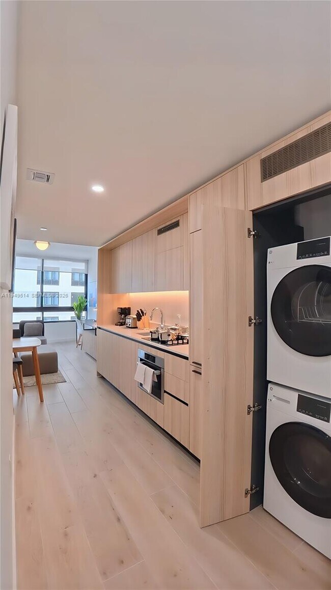 Photo - 225 N Miami Ave Unit 1812