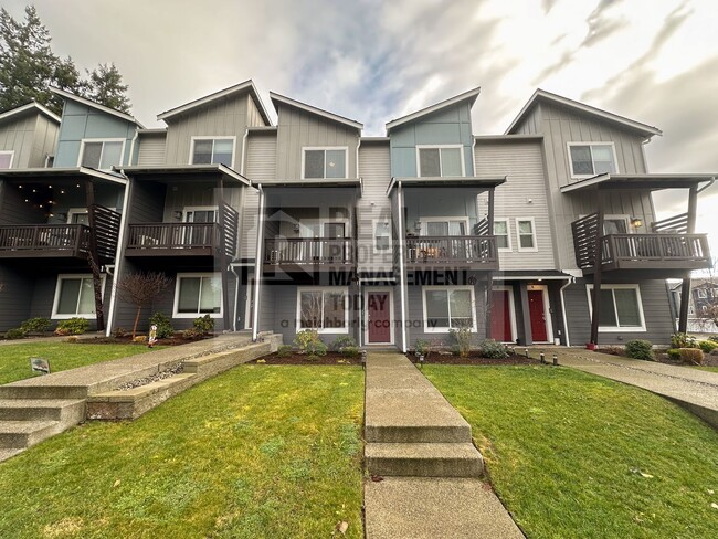 Spacious 2 Bedroom Condo in Puyallup! - Spacious 2 Bedroom Condo in Puyallup!