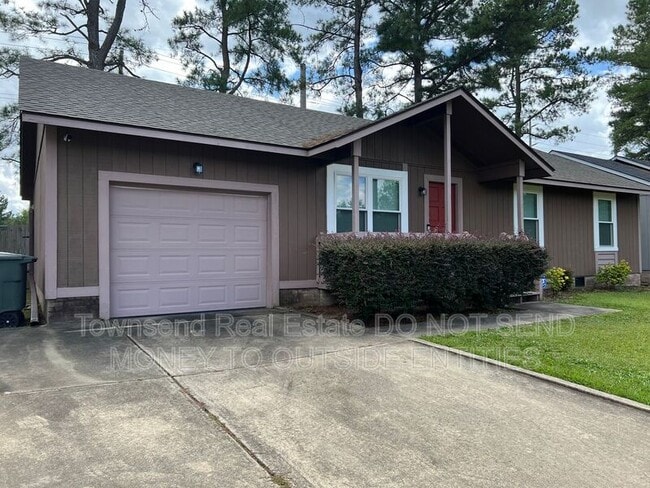 Building Photo - 420 Mangum Ct