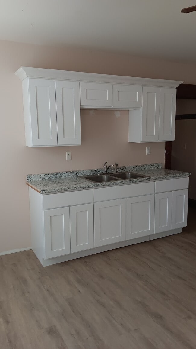 Photo - 151 Bunker Hill Ave Unit Third floor