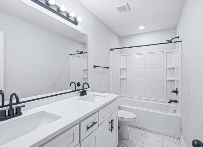 Photo - 416 Harrison St