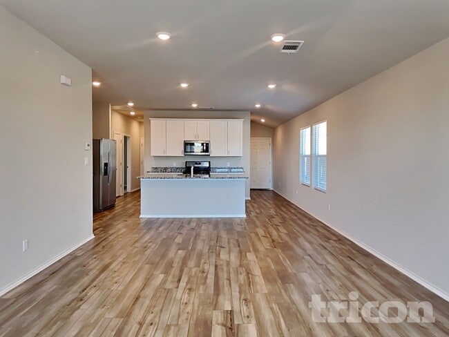 Photo - 5105 Sidesaddle Dr