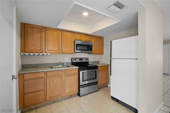 Photo - 1706 Cypress Dr