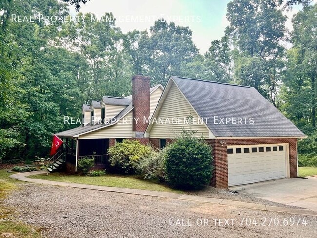 Photo - 9024 Highland Creek Pkwy