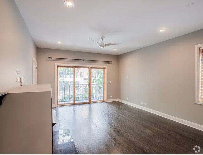Building Photo - 524 N Hermitage Ave Unit 3 Rental