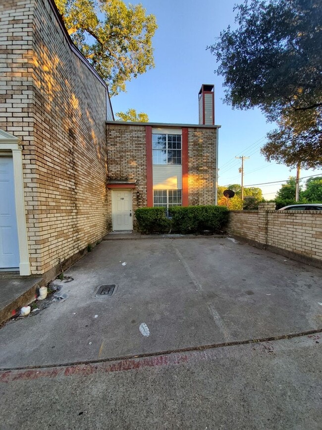 Photo - 102 Austin Stone Dr Unit Duncanville