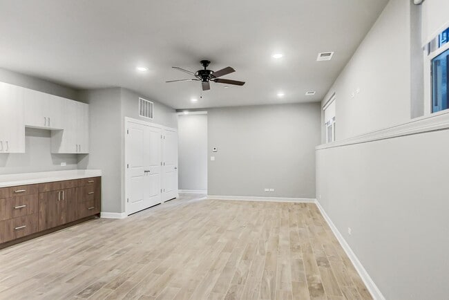 Photo - 6204 S Kimbark Ave Unit GDN-E