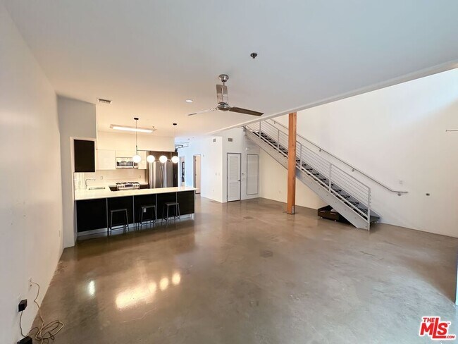 Photo - 11500 Tennessee Ave Condo Unit 133