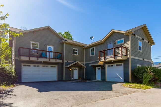 Photo - Beautiful & centrally located Whitefish Home