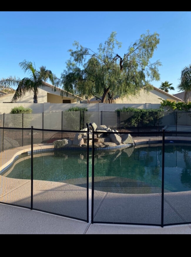 Photo - 4043 W Desert Hollow Dr