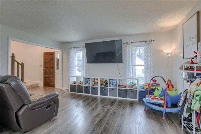 Photo - {8615} Remodeled w/ Updated Kitchen + New Flooring + Fenced backyard