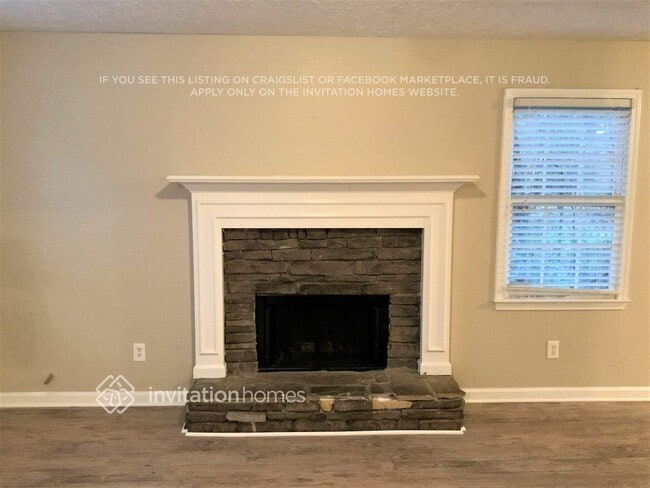 Photo - 430 Braxton Dr