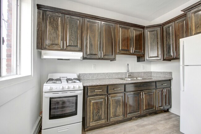 Photo - 718 Alvarado