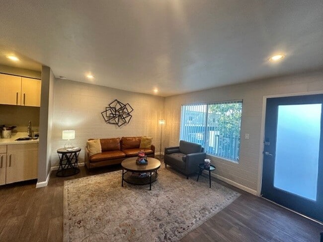 Photo - Welcome to The Flats Downtown!