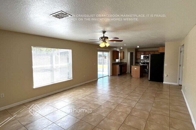 Photo - 2553 SW Grotto Cir