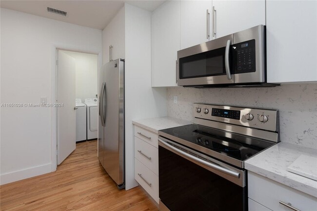 Photo - 1211 Sorolla Ave