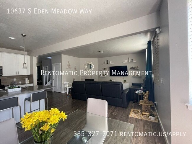 Photo - 10637 Eden Meadow Way