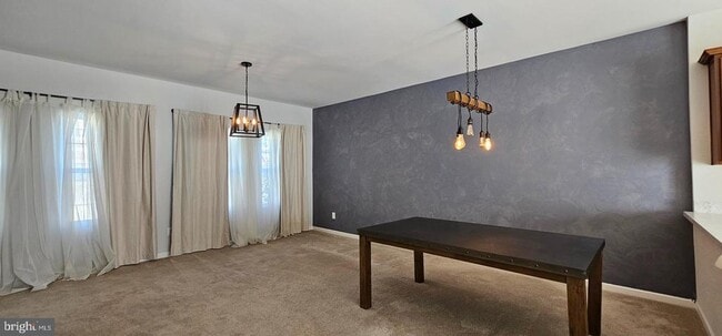 Photo - 126 Lindy Wy