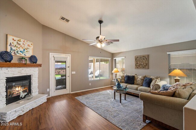 Photo - 42187 W Chisholm Dr