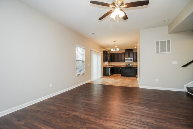 Photo - 4249 Sandstone Dr